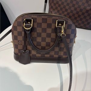 Brand new bb Alma Louis Vuitton with receipt and box dust bag
